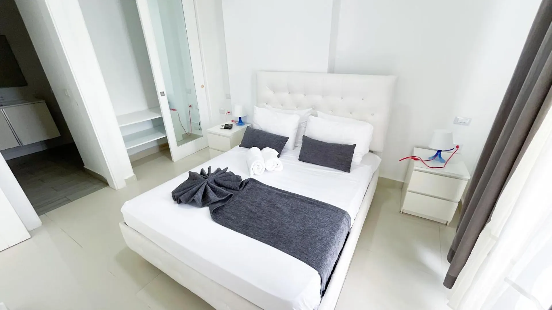 ***** Hotel Ducassi Suites Rooms & Beach - Playa Bavaro - Wifi - Parking - Rooftop Pool & Spa Punta Cana Dominican Republic