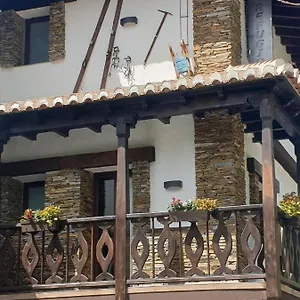 El Refugio Spain